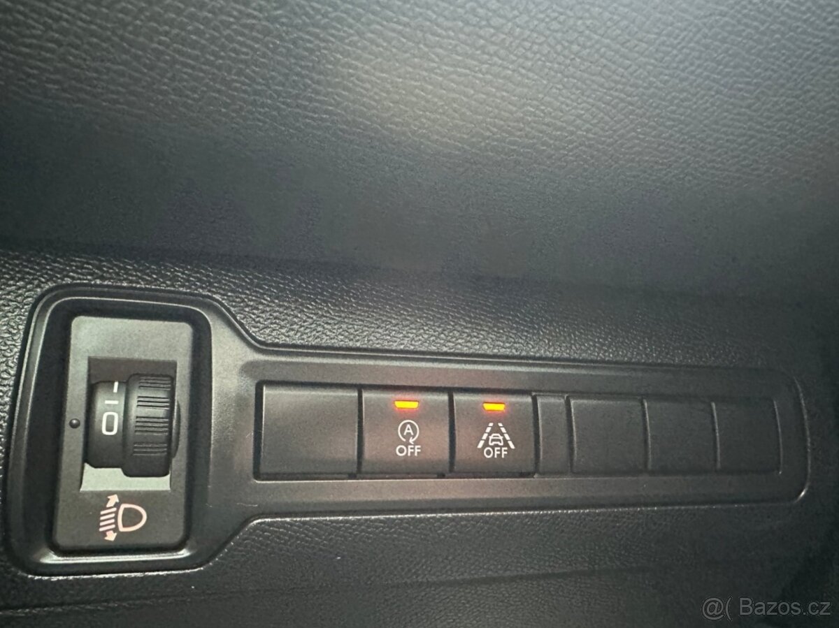 Prodáváme Peugeot 308 1.2T 96kw - 20