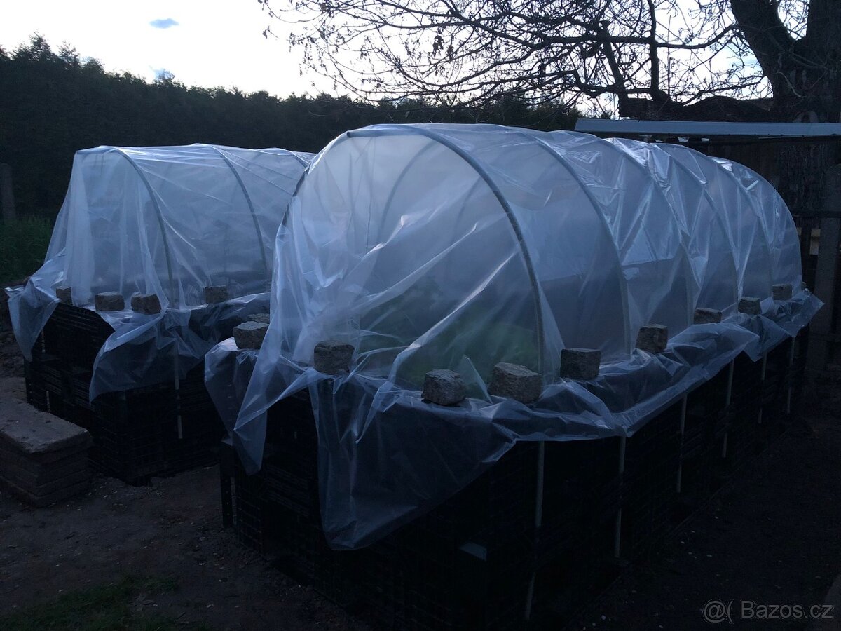 Palety plastové , paleta plastová,univerzální využití - 20