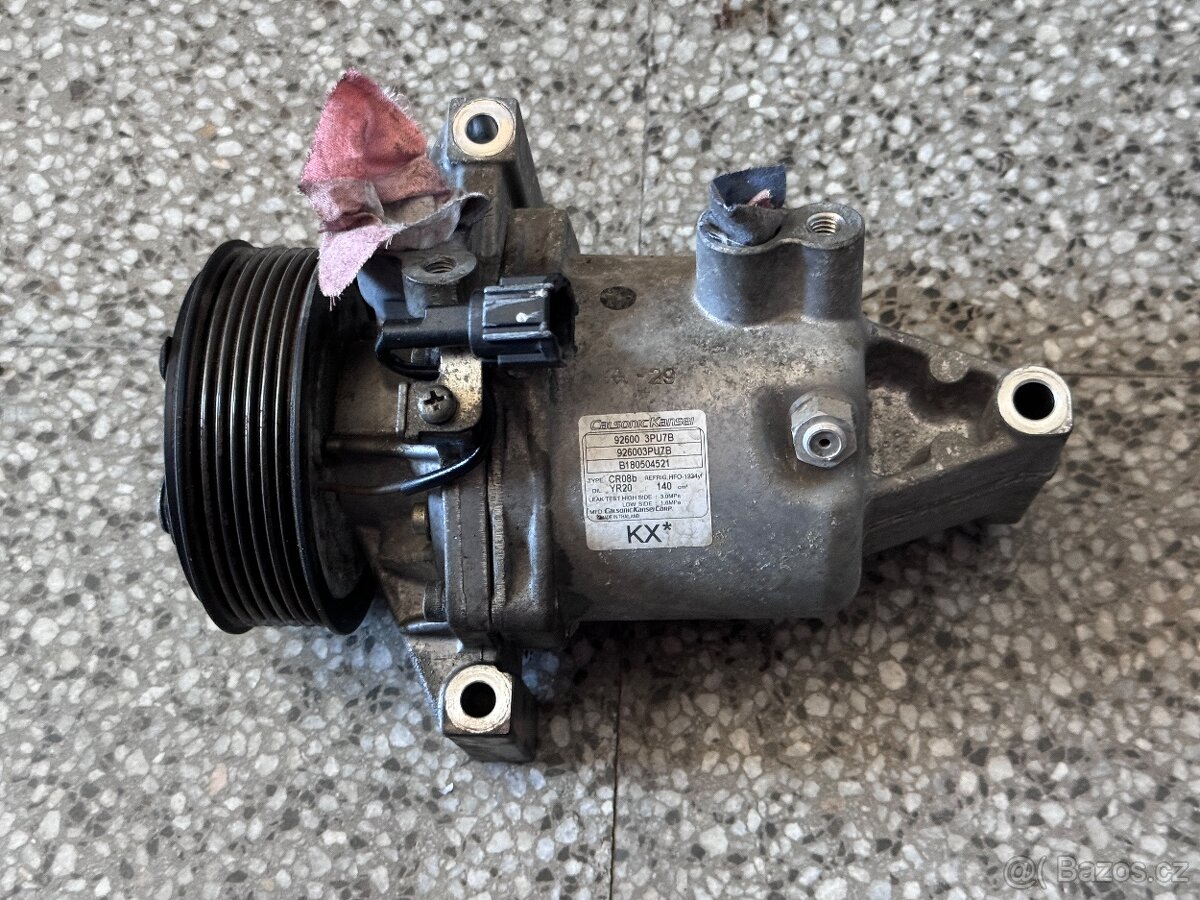 Motor Nissan 1.6i HR16 a další díly - 20