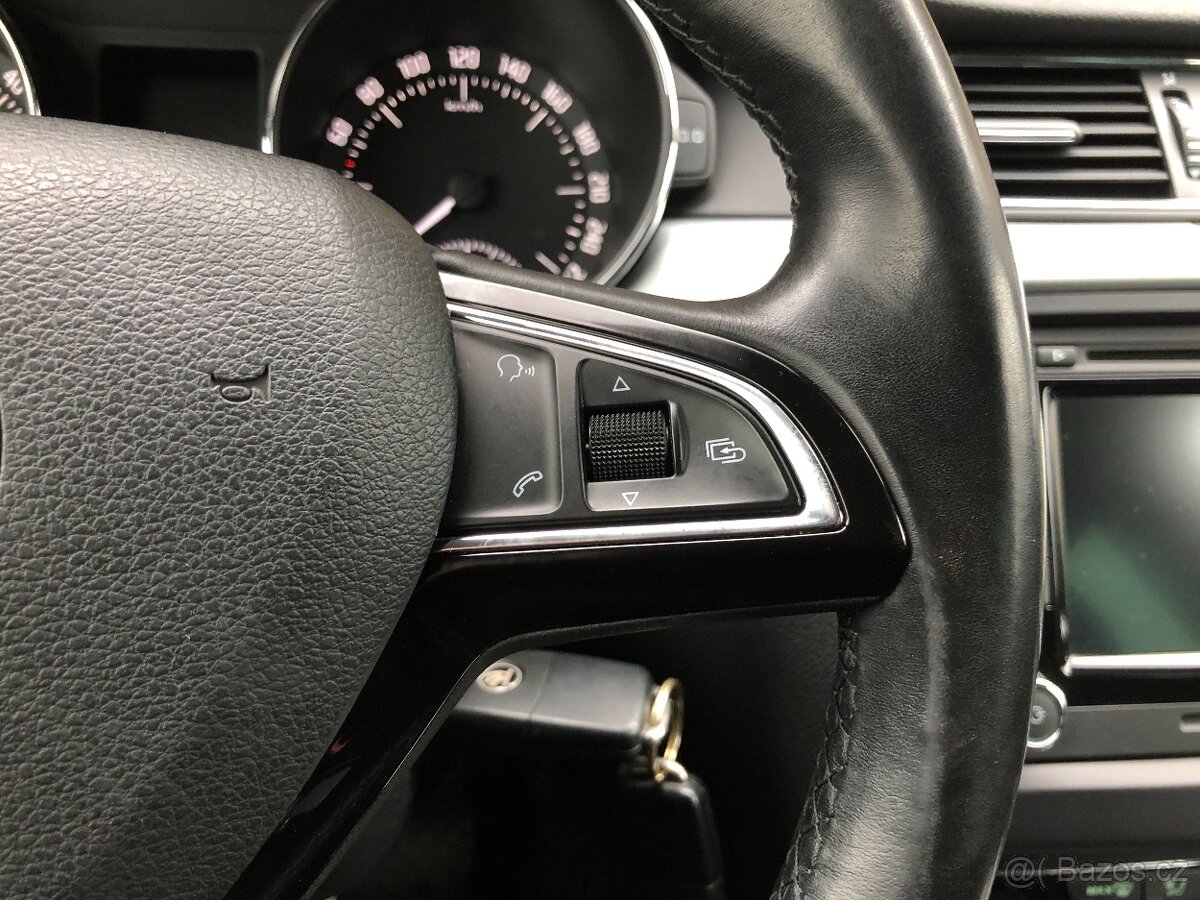 ŠKODA SUPERB COMBI 2.0TDI DSG - 20