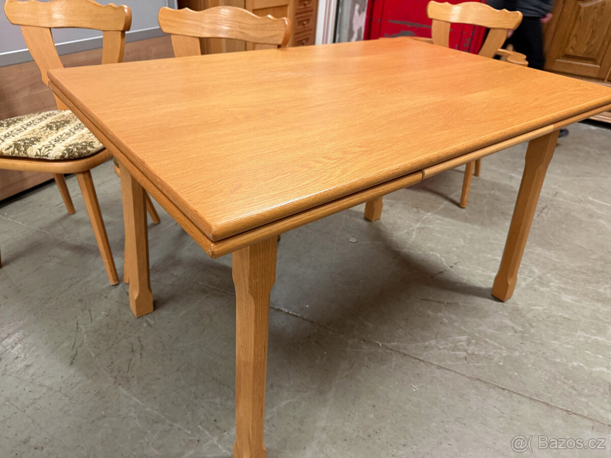 Dubová rohová lavice ,rozkládací stůl a tři židle - 20