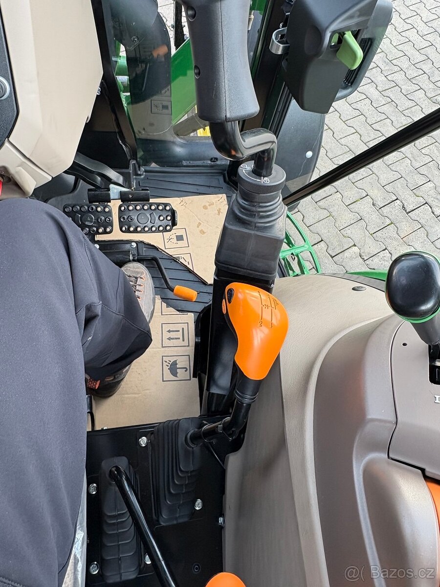 JOHN DEERE 5075 E s čelním nakladačem 76Mth - 20