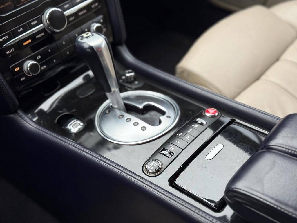 Bentley Continental GT 6.0 W12 YOUNGTIMER z roku 2004 - 20