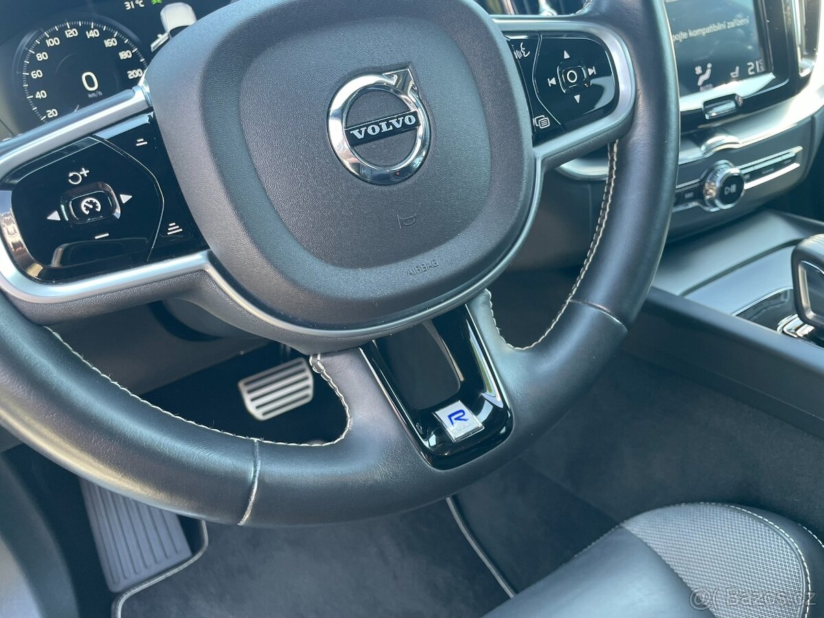 Volvo XC60 B5 173kW AWD R-Design - 20