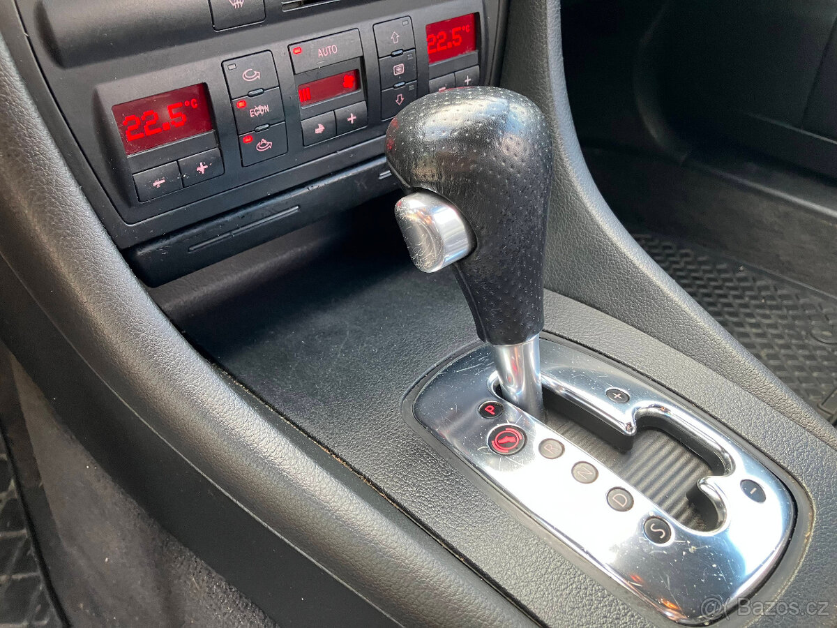 Audi A6 kombi S-Line 1.9TDI 2004 - červená - 20