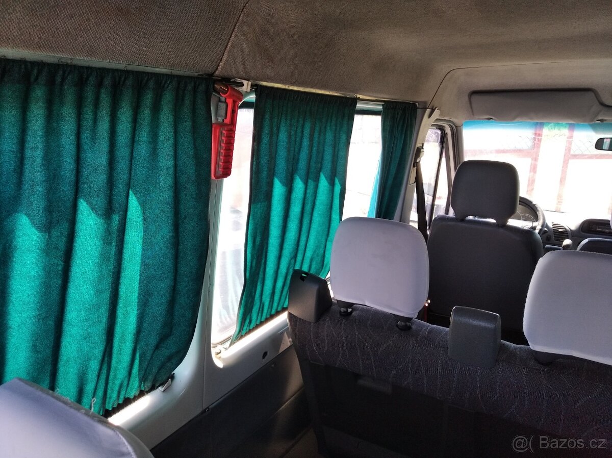 Mercedes-Benz Sprinter208CDi-9 míst - 20