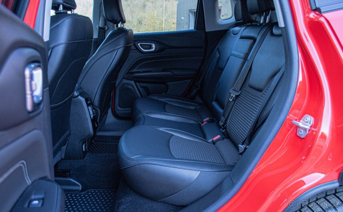 Jeep Compass 1.3 GSE Night Eagle - 20