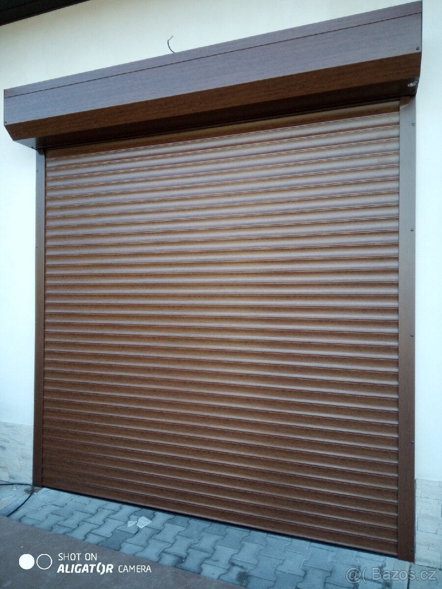 Garážová rolovací vrata zateplené 77mm lamely možno montáž - 20