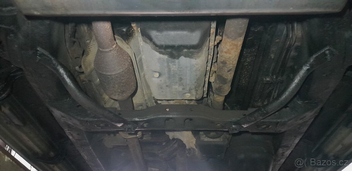 Land Cruiser 120 r.v.2006 3,0 D4D 122KW, 4x4, barva černá - 20