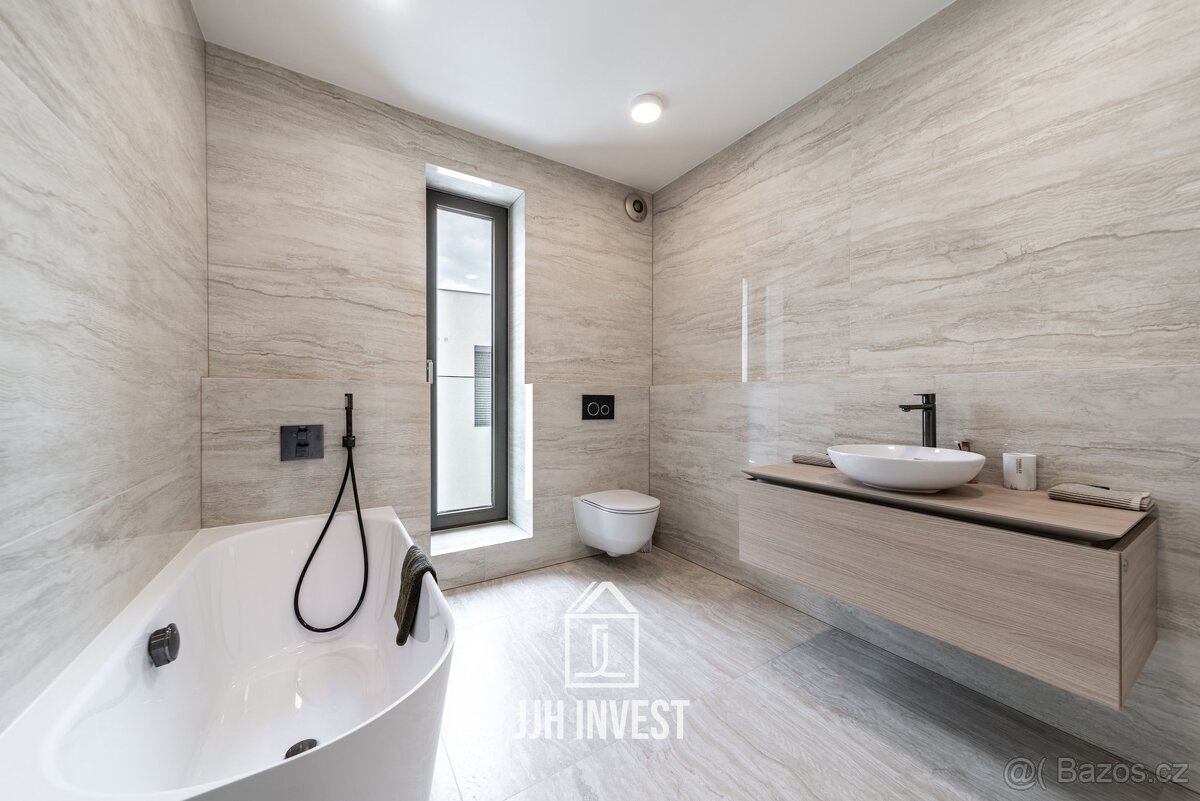 Rodinný dům 4+kk, 190 m², pozemek 824 m² – Vysoký Újezd, jen - 20