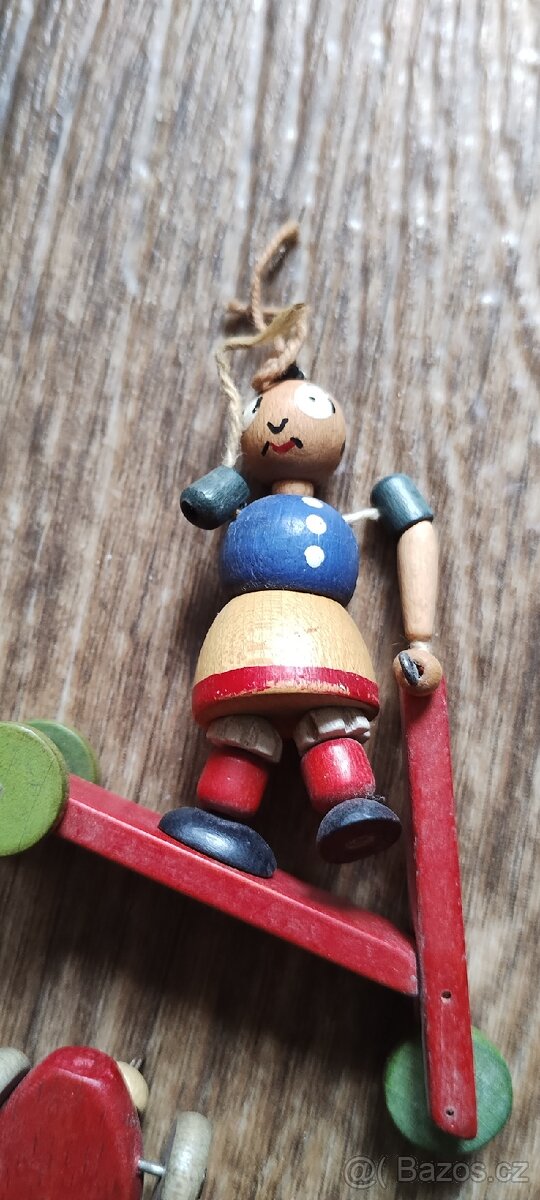 Dřevěné figurky a autíčka - 20