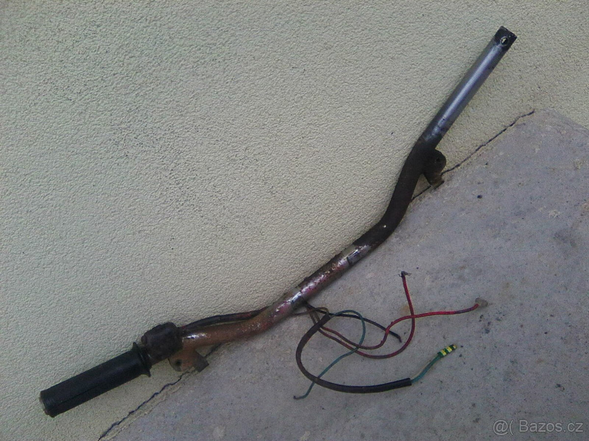 Jawa 250/350 Panelka - p.vidle,podsedlové plechy,n. obrouček - 20