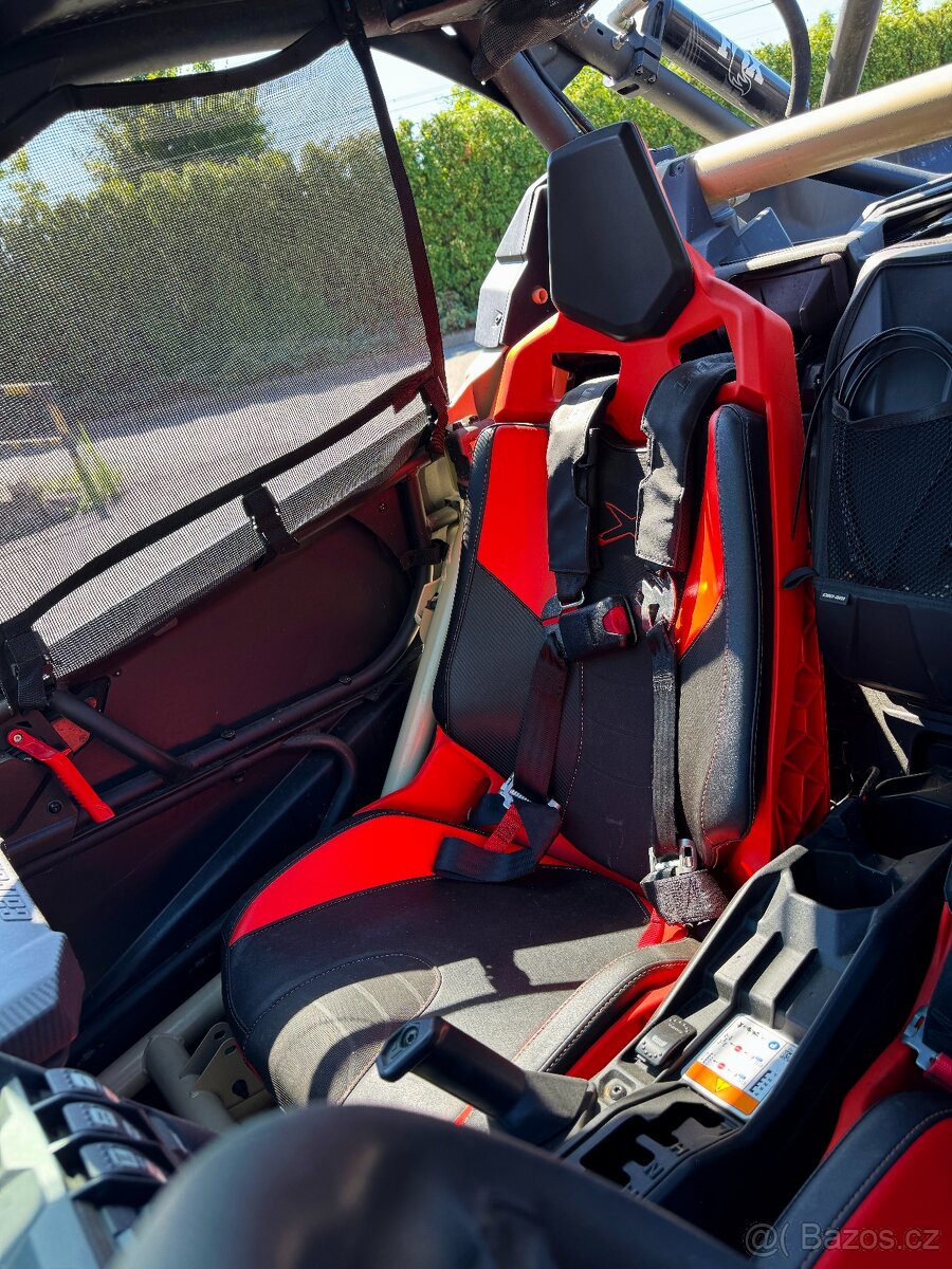 CAN-AM Maverick XRS TURBO RR - 20