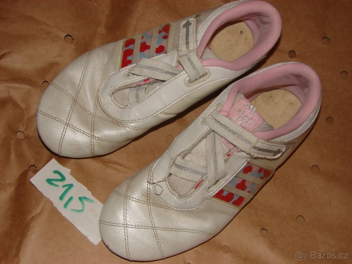 Výprodej od 50kč Dětské boty. Mix dívčích/chlapeckých botek - 20