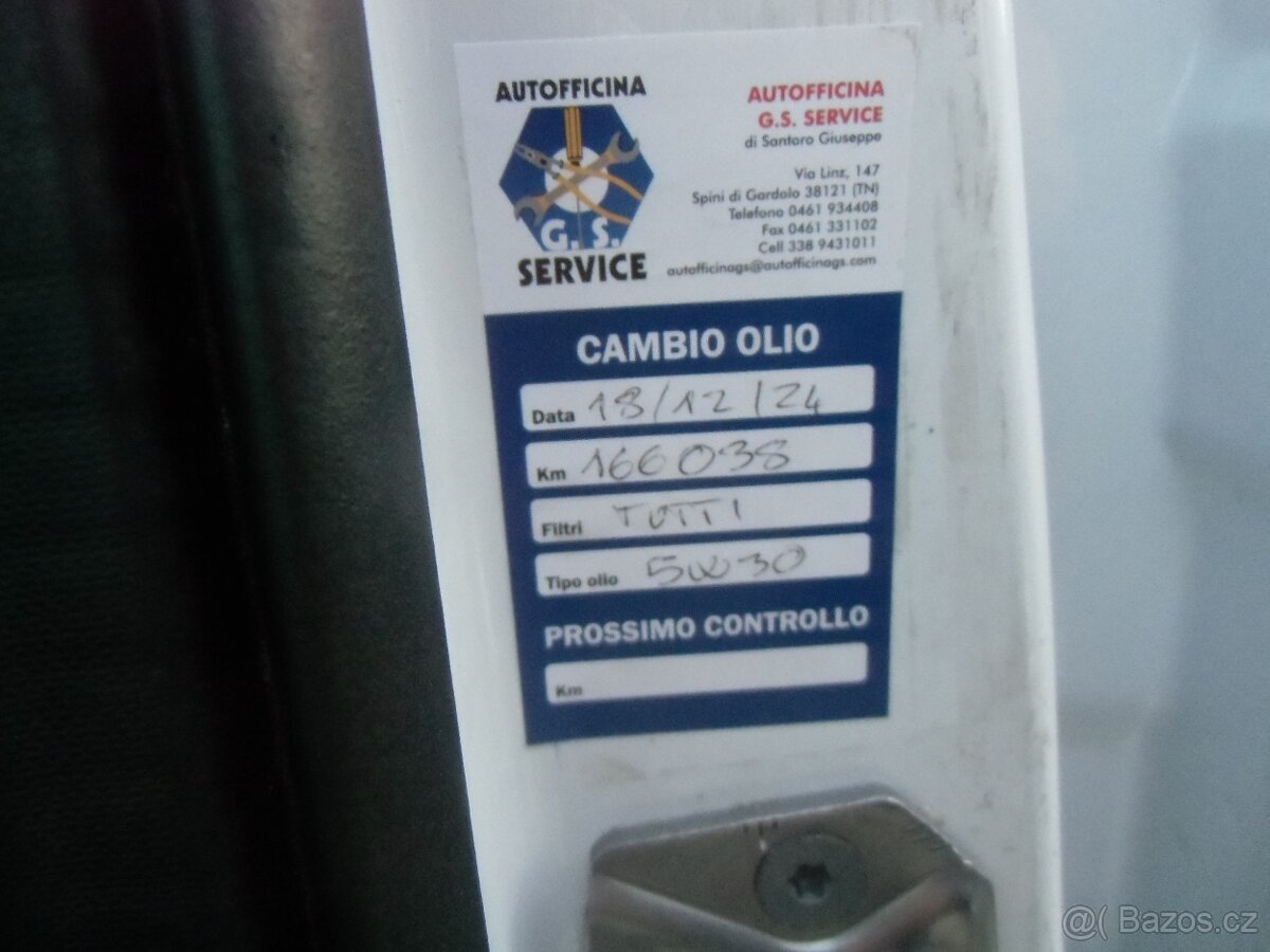 Ford Kuga 2.0 TDCi 132KW 4x4 TITANIUM - 20