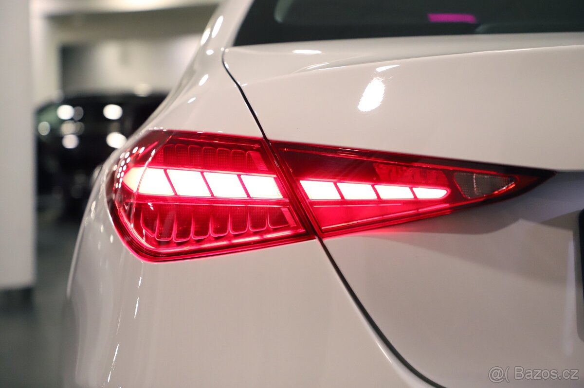 Mercedes-Benz C300d 195kW - otevřeno celý víkend do 20:00 - 20