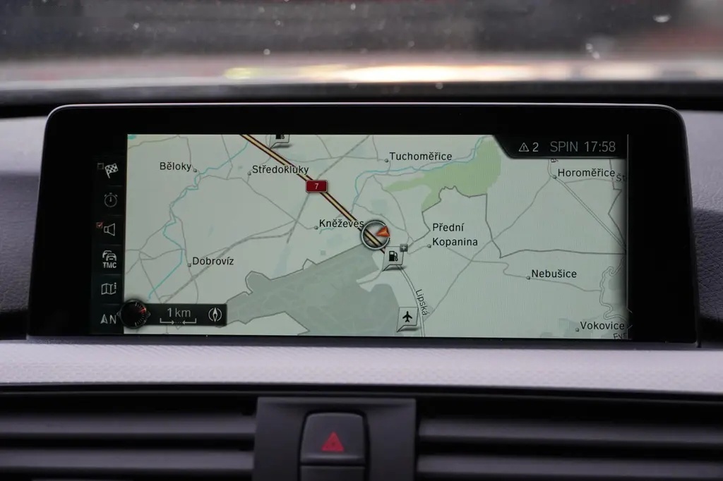 BMW Řada 3, 320D,Xdrive,M-paket,Led,Kamera - 20