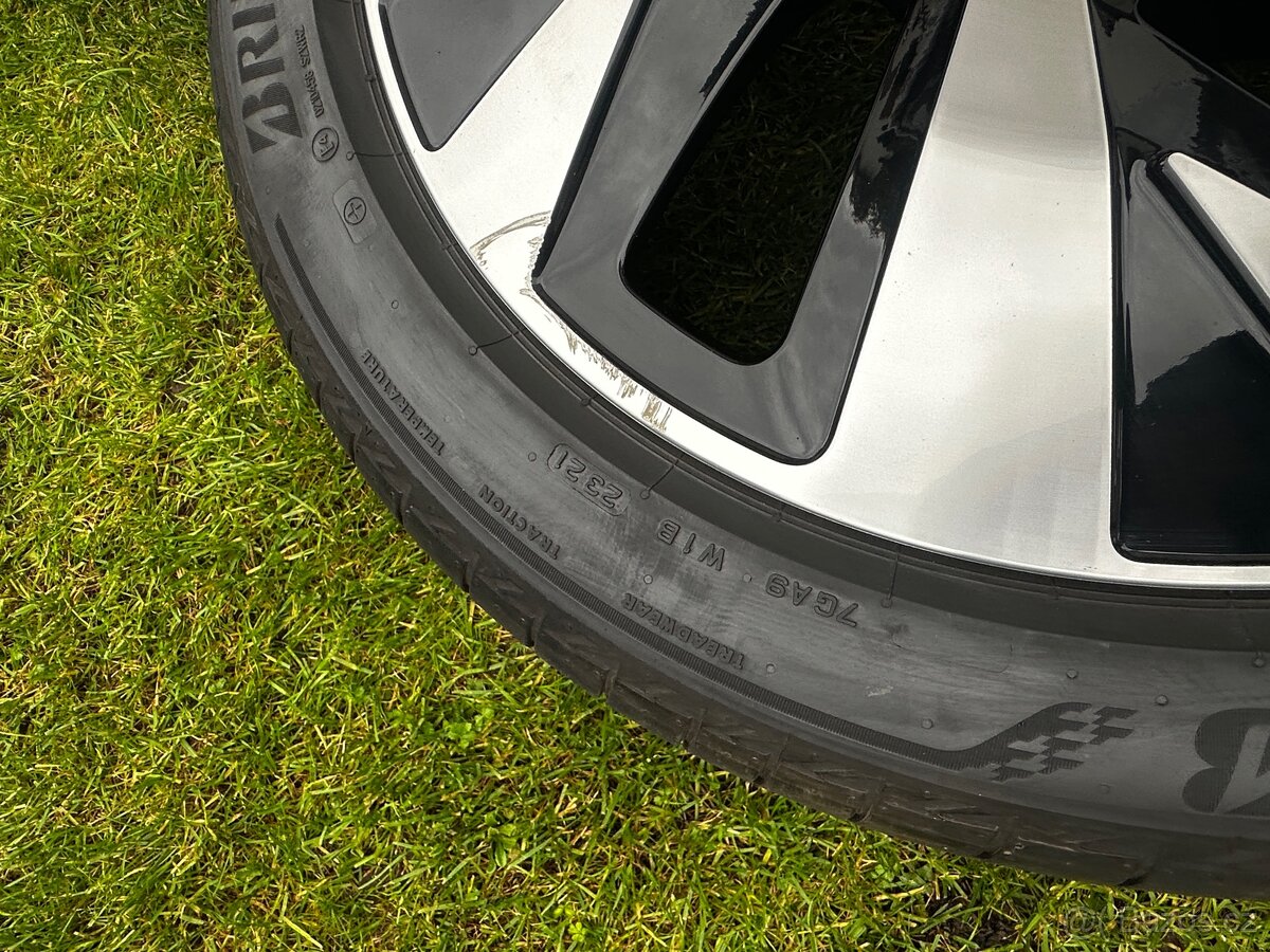 4x alu kola Volkswagen 20” + letní pneu Bridgestone Turanza - 20