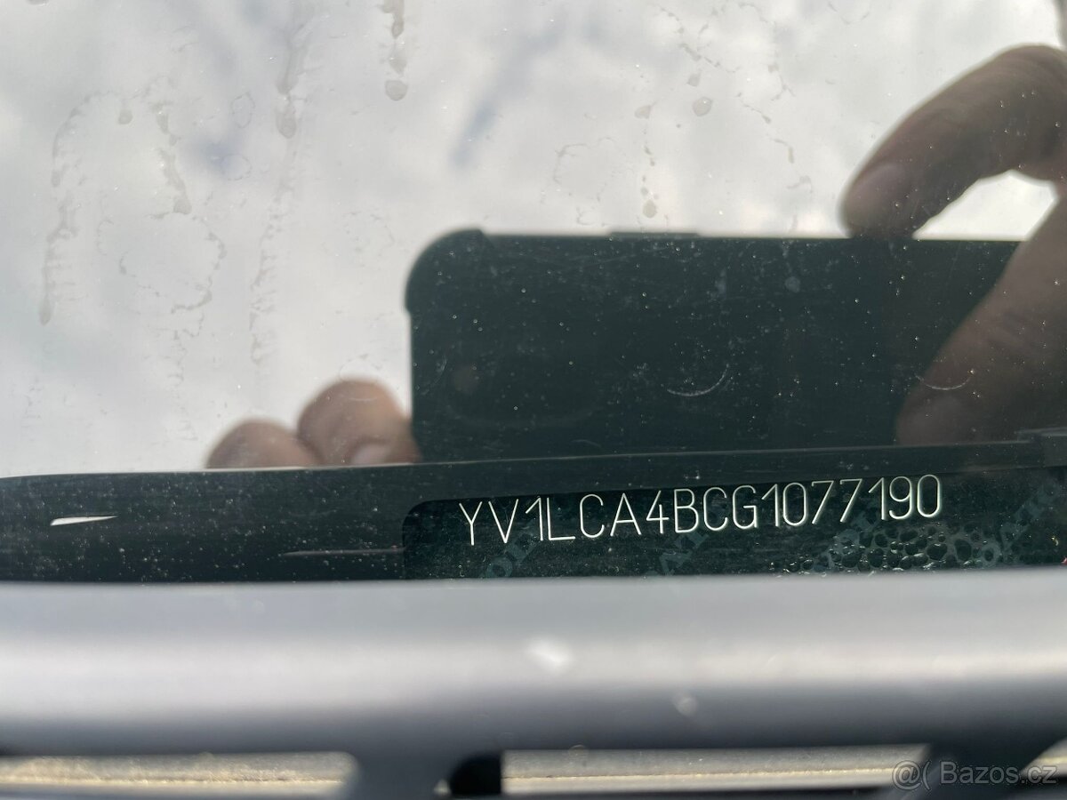 Volvo XC90 D5 ČR DPH 4X4 AUTOMAT TAŽNÉ - 20