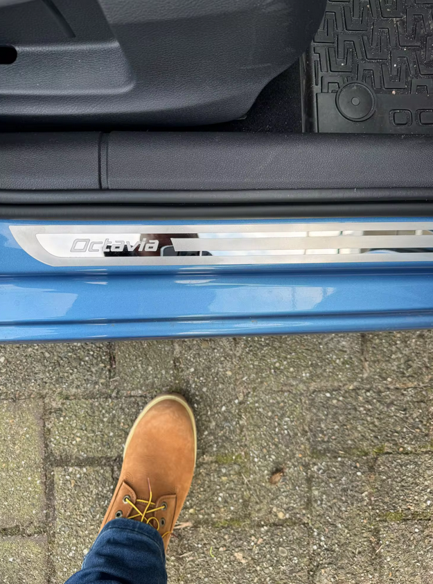 Prahové lišty pod dvere ŠKODA VOLKSWAGEN - 20