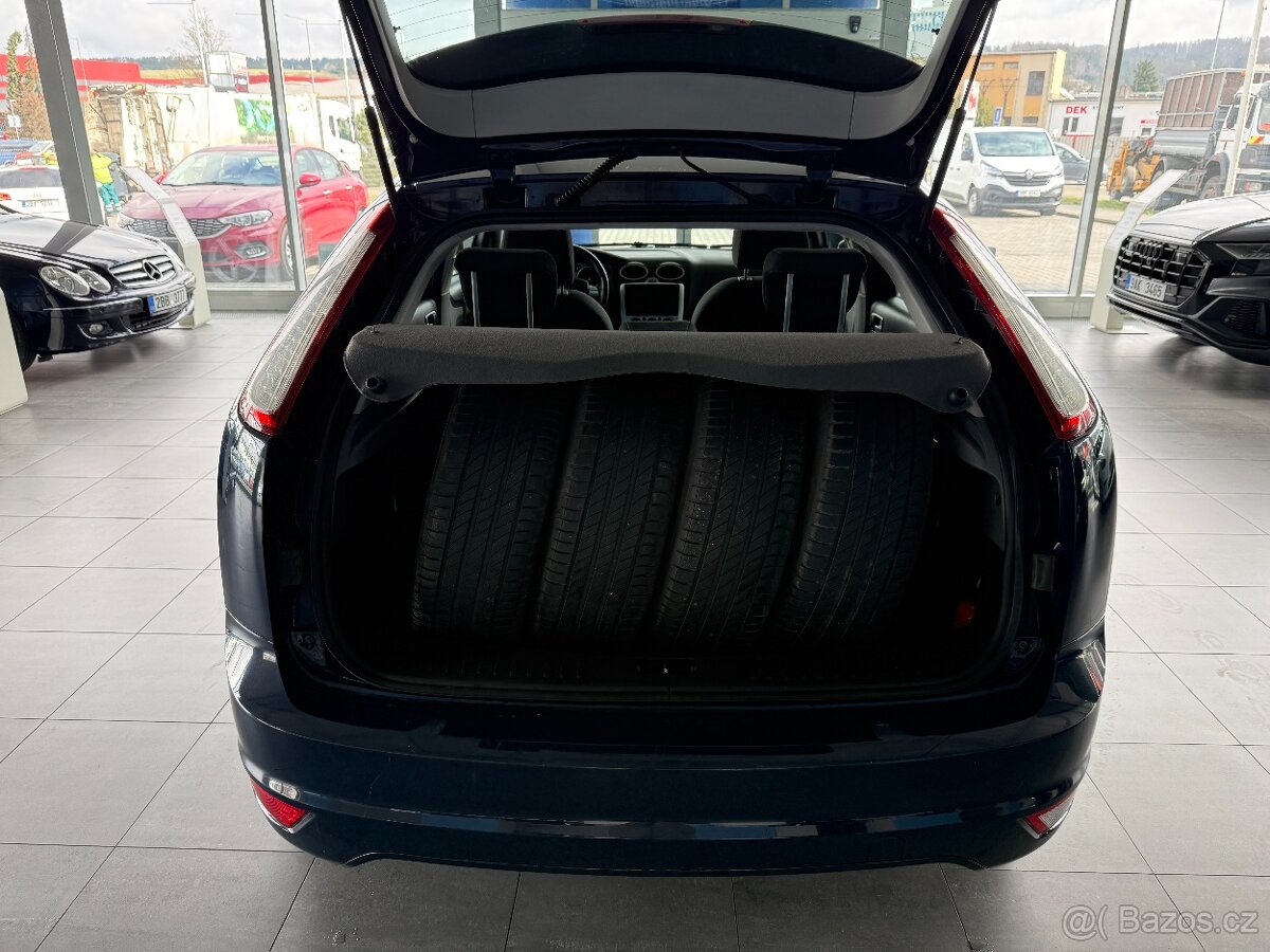 Ford Focus 1,6 74kW,SERVISKA,1.MAJ,ČR - 20