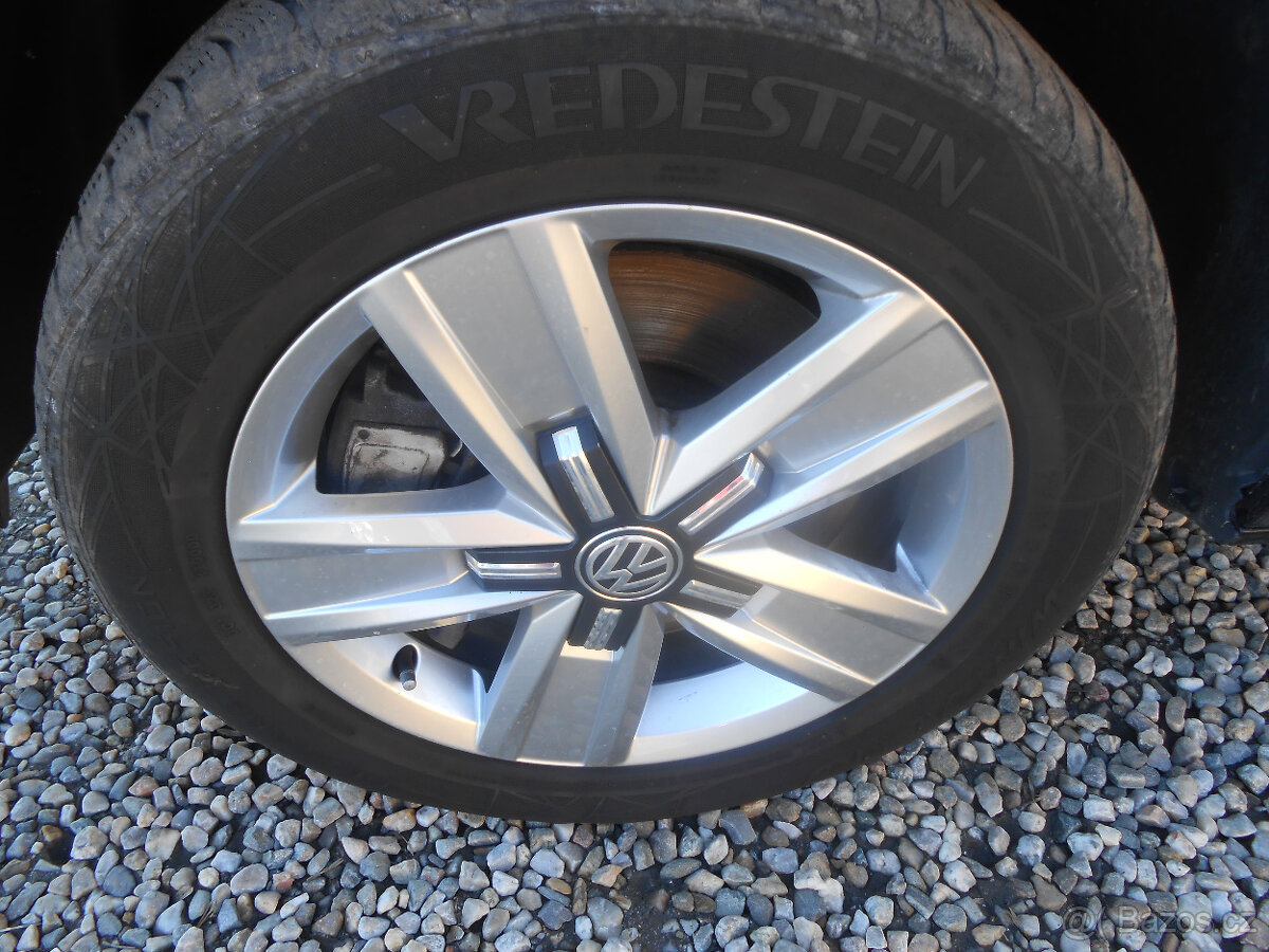 Volkswagen Multivan 2.0 TDi 103Kw 4motion - 20