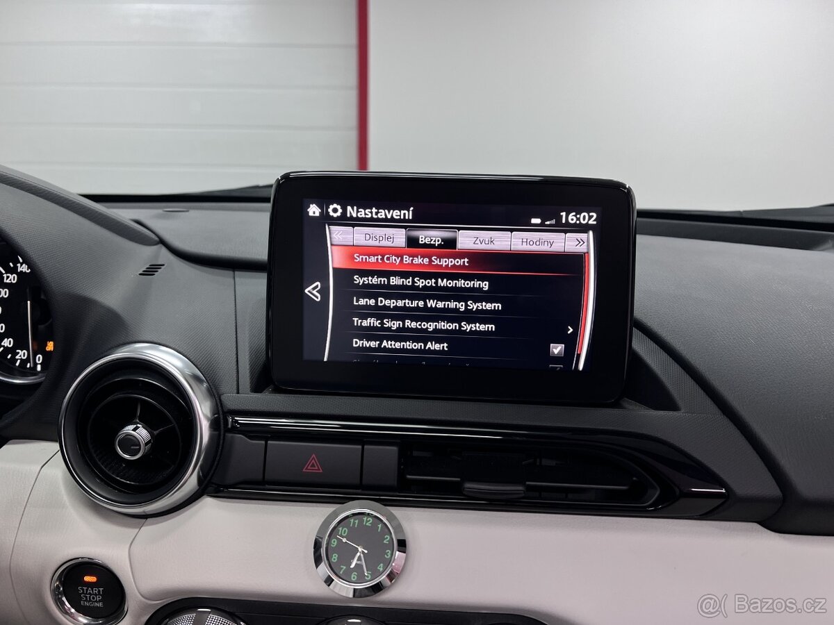 Mazda MX-5 2.0i 135kW roadster Revolution 24tkm DPH - 20
