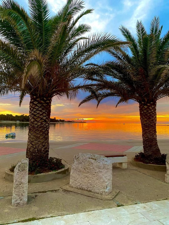 Chorvátsko-trojizbový apartmán s výhľadom na more-PAG - 20