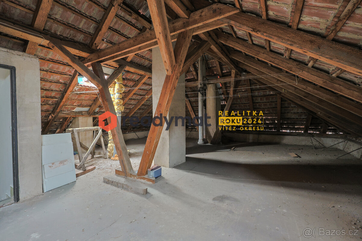 Prodej bytu 3+1, 86 m2, garáž, zahrada, Uherský Brod - 20