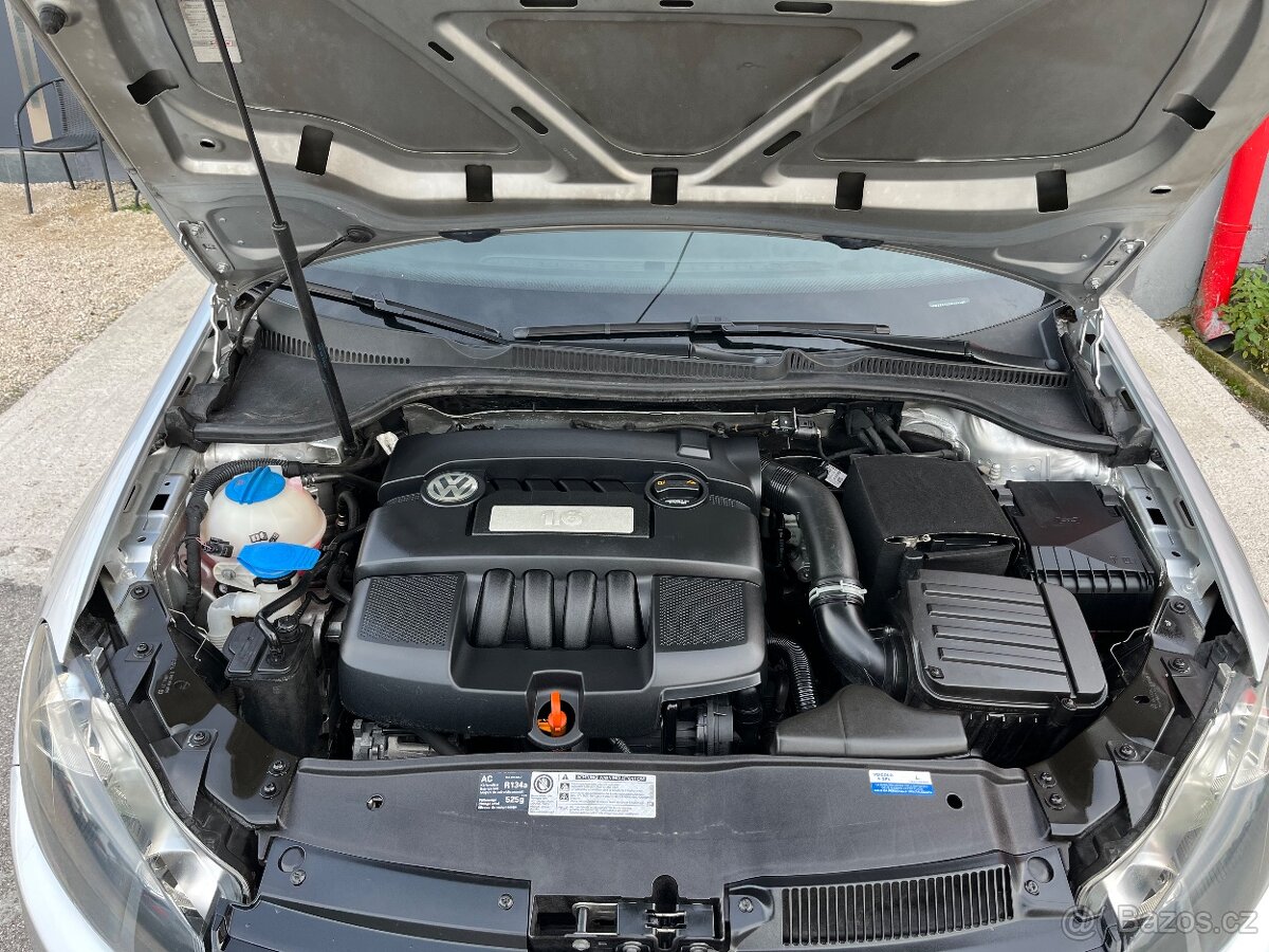 Volkswagen Golf 6 TrendLine 1.6 Benzin + LPG = Top Stav = - 20