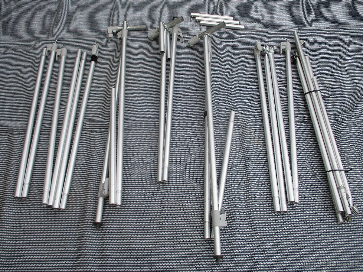 KNAUS 450EL č.251 Pevné postele. Mover. Stan. Rok 2007 - 20