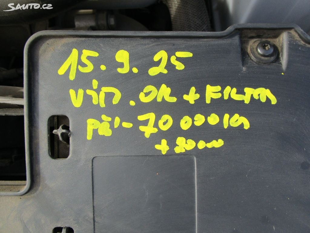 Renault Captur, 1,2-87KW-1.MAJITEL-KOUPEN V ČR - 20