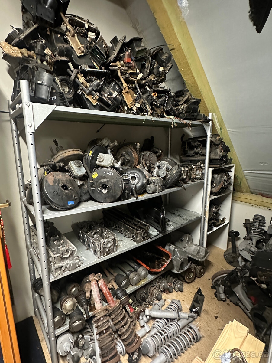 Prodám díly BMW E30,E28,E24,E32,E3,E21,E12 - 20