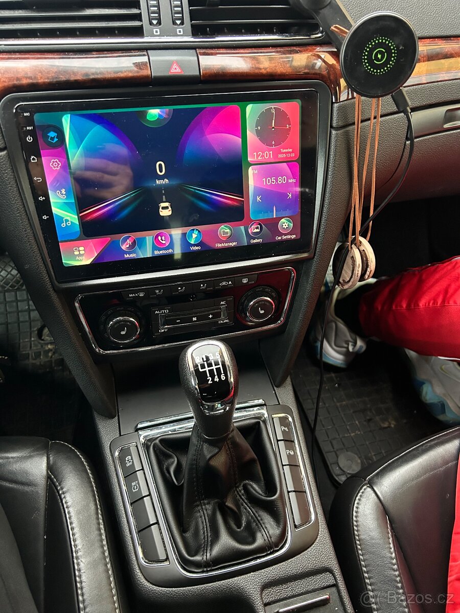 Škoda Superb 2,0 TDI - 20