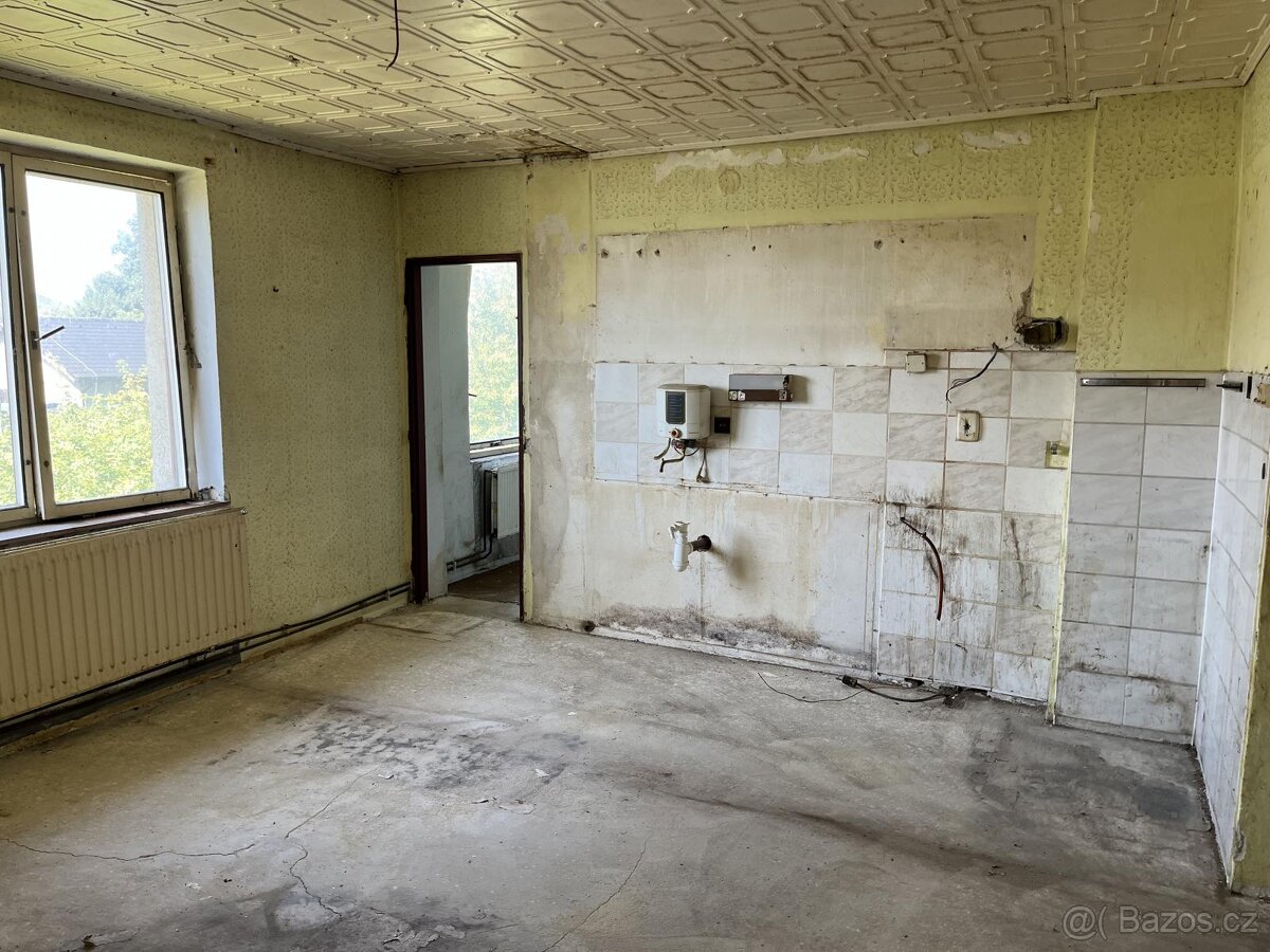 Prodej RD se zahradou 1628 m2 ve Stráži pod Ralskem - 20