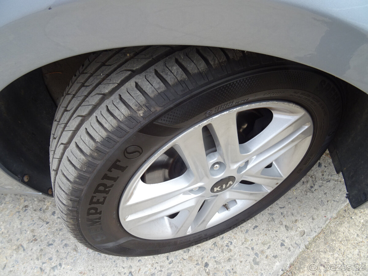 Kia Ceed 1.0i,88kW,1majČR,S.kniha,klima,89tkm - 20