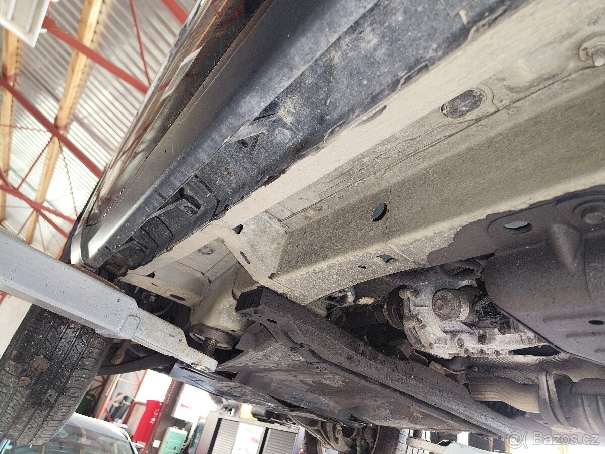 JEEP GRAND CHEROKEE WK 3,0 CRD - 20