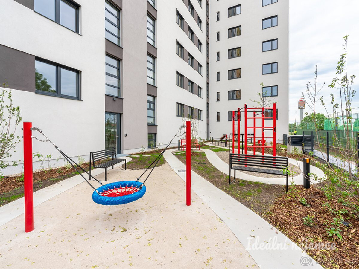 Pronájem bytu 1+kk, Zimova, Kamýk, 17000 Kč/měs, 34 m2 - 20