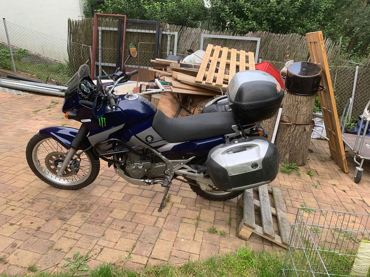 Kawasaki KLE 500 - 20