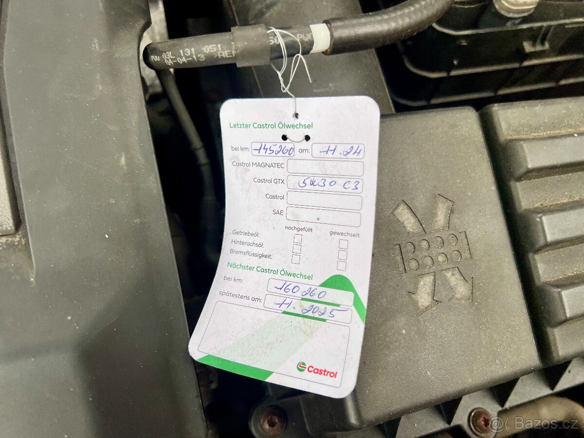 Volkswagen Touran 1,6 TDi NAVI / kamera / 2013 - 20