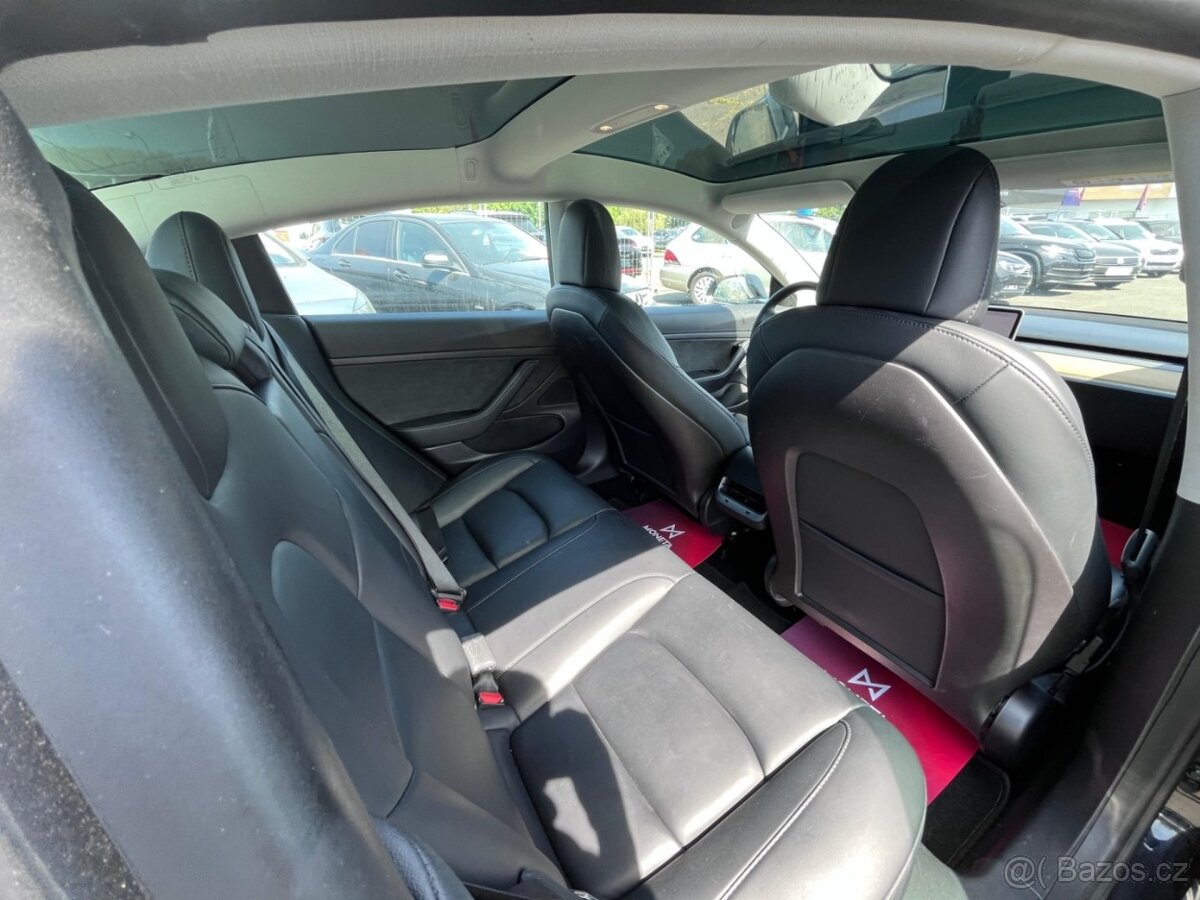 Tesla Model 3 - 20