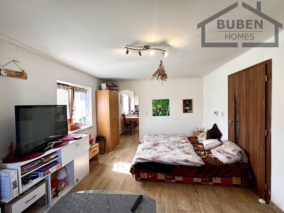 Rodinný dům - polosamota ( 120 m²), zahrada 1491 m² - Chodsk - 20