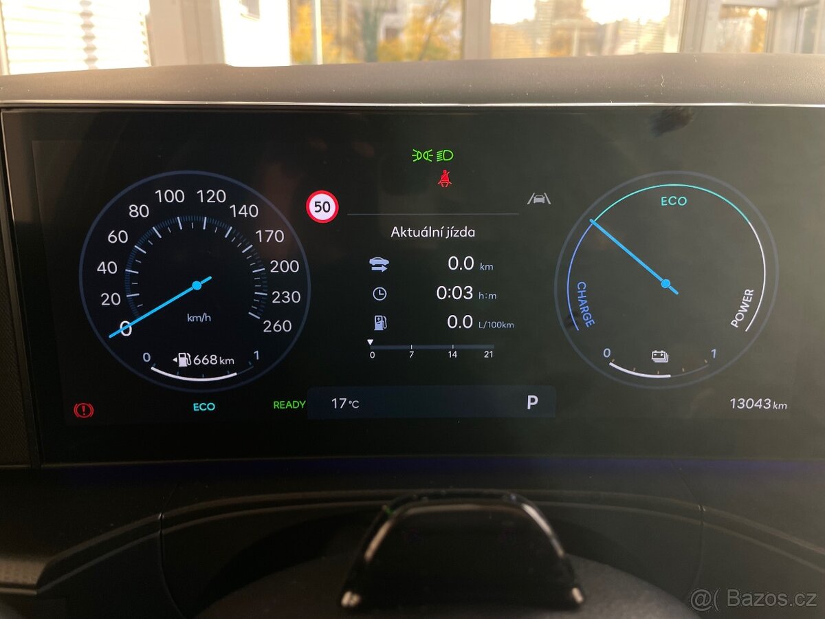 Hyundai Santa Fe HEV 1,6T-GDi 158kW Calligraphy - 20