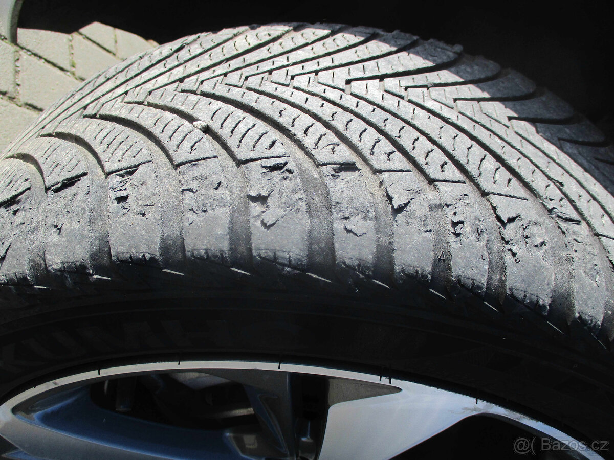 PEUGEOT 308 1,6HDi 88kw Allure EURO6 bez koroze 2017 - 20