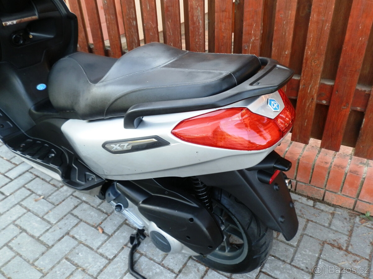 Piaggio X7 125 - 20