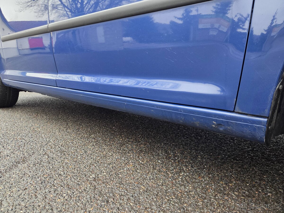 Caddy Maxi 1.9TDI 77kW 7.míst,tažné,serviska,tempomat - 20