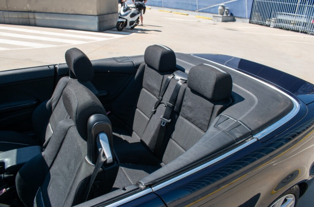 BMW Rad 3 Cabrio 320Ci radový 6-valec - 20