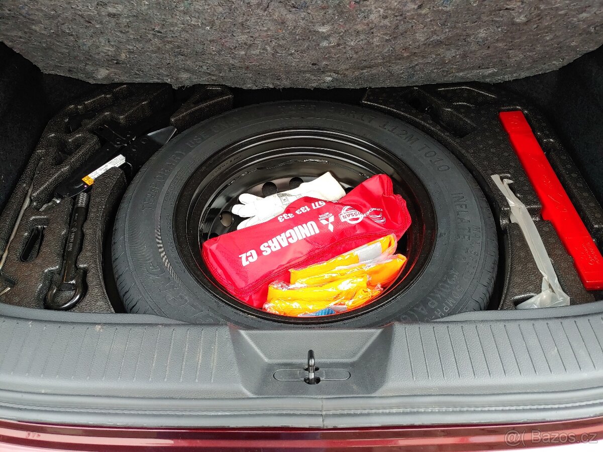 NISSAN Qashqai 1.3 - 20