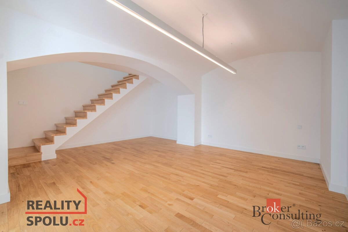 Převod dr. podílu, byty/2+kk, 71 m2, Jaromírova 487/4, Nusle - 20