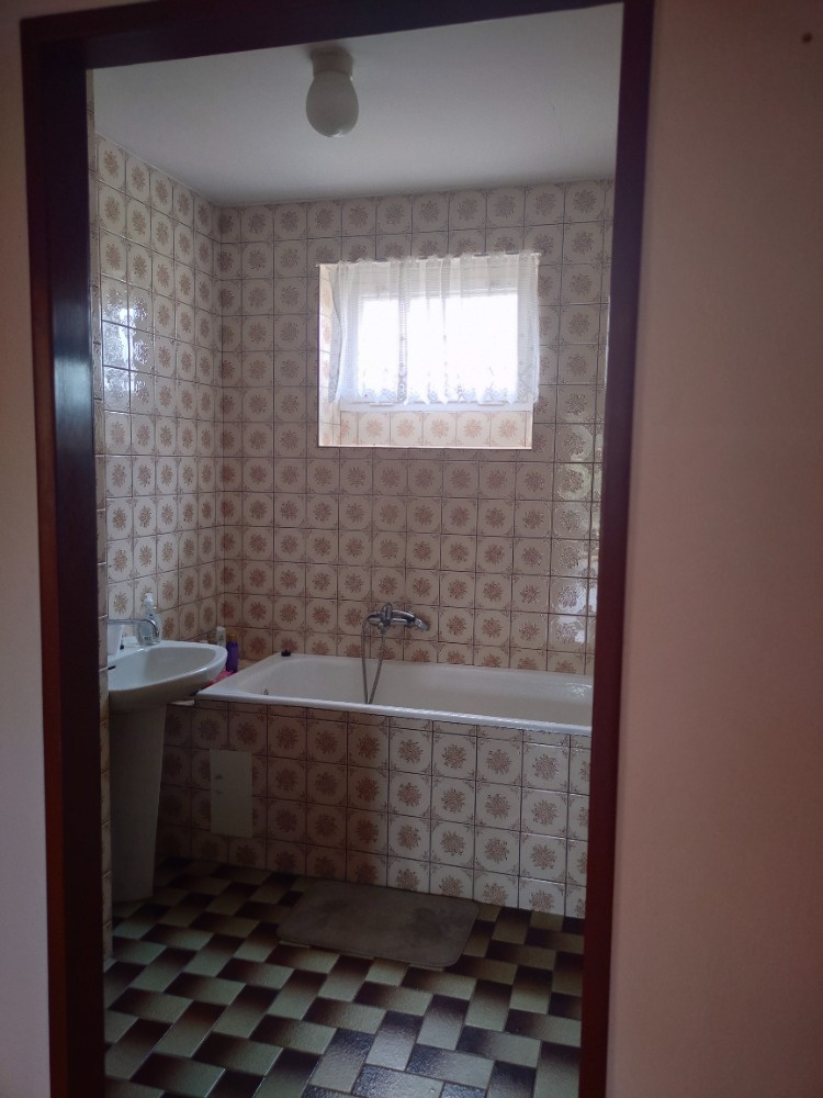 Prodej dvougeneračního RD Kovářov, okr. Písek - 20